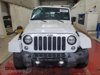 2017 Jeep Wrangler Unlimited 75th Anniversary with VIN 1C4BJWEG4HL675312, listed as a Copart auction lot 43602725 with 99,952 mi miles and Salvage title. Bid and sale history available at DreamBid. Image 5.