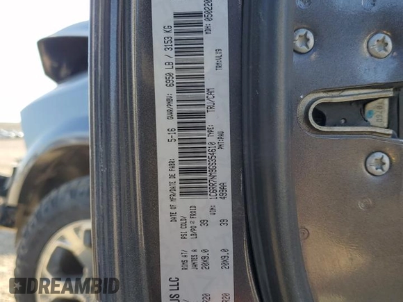 2016 Ram 1500 Laramie z VIN 1C6RR7NM9GS354610, wystawiony jako Copart lot #55631005 z przebiegiem 76 443 mil mil oraz Szkoda całkowita • Salvage title. Historia ofert i sprzedaży dostępna na DreamBid. Obrazek 13.