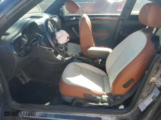2017 Volkswagen Beetle 1.8T Fleet with VIN 3VWF17AT8HM625003, listed as a Copart auction lot 80574654 with 88,467 mi miles and Salvage Title. Bid and sale history available at carsss.com. Image 7.