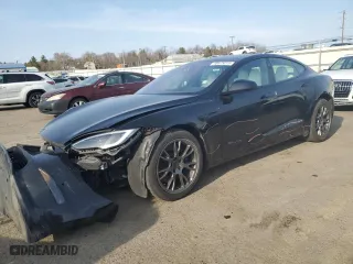 2022 Tesla Model S with VIN 5YJSA1E53NF478857, listed as a Copart auction lot 48675015 with 58,194 mi miles and Salvage Title. Bid and sale history available at carsss.com. Image 1.