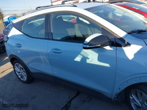 2023 Chevrolet Bolt EUV LT with VIN 1G1FY6S00P4143318, listed as a IAAI auction lot 41890247 with 16,736 mi miles. Bid and sale history available at carsss.com. Image 13.