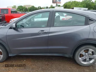 2021 Honda HR-V LX with VIN 3CZRU5H30MM725487, listed as a IAAI auction lot 42164655 with 110,080 mi miles. Bid and sale history available at carsss.com. Image 14.