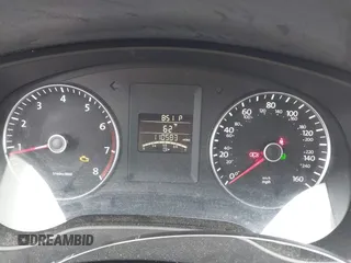 2012 Volkswagen Jetta SE с VIN 3VWDP7AJ5CM451193, выставлен на аукционе IAAI как лот 42228110 с пробегом 110 583 миль миль и . История ставок и продаж доступна на DreamBid. Изображение 7.