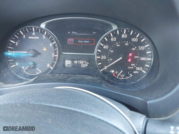 2014 Nissan Altima 2.5 SV with VIN 1N4AL3AP8EC319909, listed as a IAAI auction lot 41770307 with 187,327 mi miles. Bid and sale history available at carsss.com. Image 7.