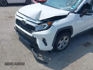 2021 Toyota RAV4 XLE with VIN JTMW1RFV2MD063839, listed as a IAAI auction lot 42406891 with 69,490 mi miles and . Bid and sale history available at DreamBid. Image 6.