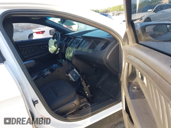 2017 Ford Police Interceptor with VIN 1FAHP2L80HG133684, listed as a IAAI auction lot 42018737 with 43,381 mi miles and . Bid and sale history available at DreamBid. Image 5.