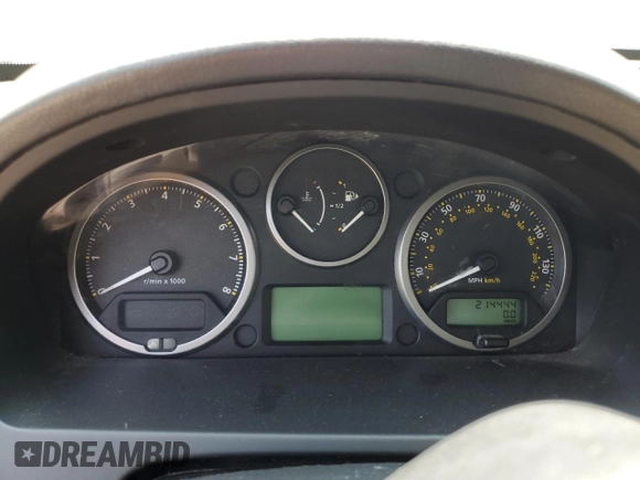2008 Land Rover LR2 HSE with VIN SALFR24N88H096970, listed as a Copart auction lot 58971545 with 214,444 mi miles and Salvage title. Bid and sale history available at DreamBid. Image 9.