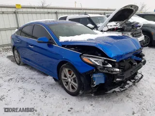 2019 Hyundai Sonata Sport with VIN 5NPE34AF2KH780189, listed as a Copart auction lot 45544935 with 86,258 mi miles and Salvage Title. Bid and sale history available at carsss.com. Image 4.