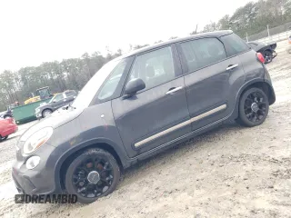 2015 FIAT 500L Urbana Trekking with VIN ZFBCFADH0FZ032147, listed as a Copart auction lot 45200315 with 103,598 mi miles and Salvage Title. Bid and sale history available at carsss.com. Image 1.