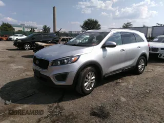 2017 Kia Sorento LX with VIN 5XYPGDA57HG302287, listed as a IAAI auction lot 40115161 with 152,588 mi miles and . Bid and sale history available at carsss.com. Image 2.