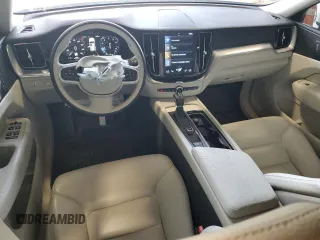 2018 Volvo XC60 Momentum with VIN LYV102RK5JB101138, listed as a Copart auction lot 54764115 with 58,396 mi miles and Salvage title. Bid and sale history available at DreamBid. Image 8.