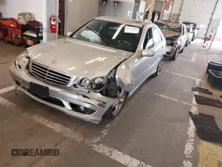 2006 Mercedes-Benz C 230 Sport with VIN WDBRF52HX6F732386, listed as a IAAI auction lot 42211116 with 132,116 mi miles and . Bid and sale history available at DreamBid. Image 17.