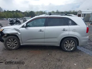 2012 Kia Sorento SX with VIN 5XYKW4A22CG230880, listed as a IAAI auction lot 41924739 with 187,122 mi miles. Bid and sale history available at carsss.com. Image 14.