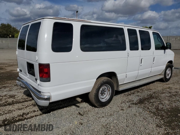 2003 Ford Econoline Passenger XL z VIN 1FBSS31L43HA01742, wystawiony jako Copart lot #48009694 z przebiegiem 150 430 mil mil oraz Szkoda całkowita • Salvage title. Historia ofert i sprzedaży dostępna na DreamBid. Obrazek 3.