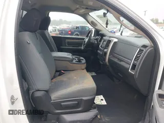 2017 Ram 2500 z VIN 3C6LR5BT6HG683506, wystawiony jako IAAI lot #41934017 z przebiegiem 68 942 mil mil oraz . Historia ofert i sprzedaży dostępna na DreamBid. Obrazek 5.