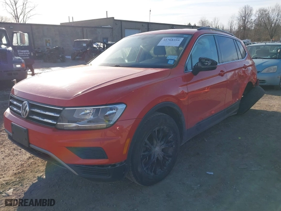 2019 Volkswagen Tiguan SE with VIN 3VV2B7AX5KM109109, listed as a IAAI auction lot 41768355 with 128,942 mi miles. Bid and sale history available at carsss.com. Image 18.