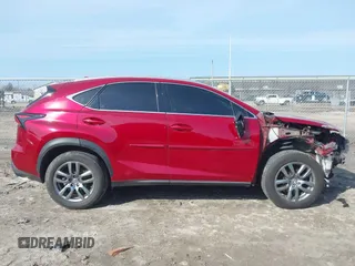 2015 Lexus NX 200t z VIN JTJBARBZXF2012186, wystawiony jako IAAI lot #41768256 z przebiegiem 153 919 mil mil oraz . Historia ofert i sprzedaży dostępna na DreamBid. Obrazek 14.