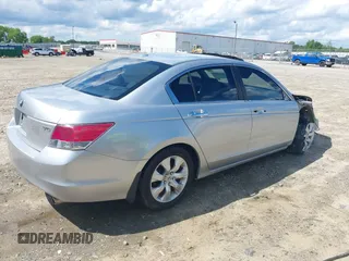 2010 Honda Accord EX-L z VIN 5KBCP3F87AB001934, wystawiony jako IAAI lot #42220594 z przebiegiem 117 593 mil mil oraz . Historia ofert i sprzedaży dostępna na DreamBid. Obrazek 4.