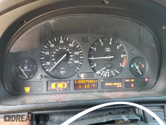 2000 BMW 5 Series 528iA with VIN WBADM6341YGV02426, listed as a Copart auction lot 52320945 with 213,283 mi miles and Salvage Title. Bid and sale history available at carsss.com. Image 9.