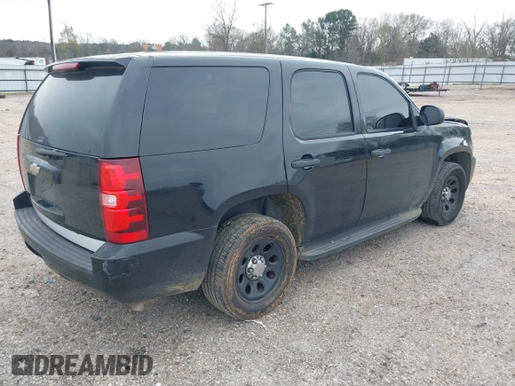 2011 Chevrolet Tahoe Commercial with VIN 1GNLC2E01BR289534, listed as a IAAI auction lot 41670183 with 119,422 mi miles and . Bid and sale history available at DreamBid. Image 4.