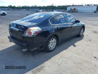 2010 Nissan Altima 2.5 S with VIN 1N4AL2AP2AN449550, listed as a IAAI auction lot 41542501 with 132,314 mi miles. Bid and sale history available at carsss.com. Image 4.