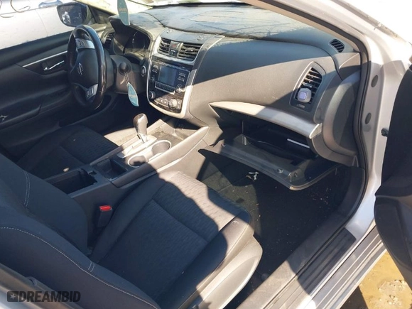 2018 Nissan Altima 2.5 S with VIN 1N4AL3AP0JC241328, listed as a IAAI auction lot 41550925 with 999,999 mi miles. Bid and sale history available at carsss.com. Image 5.