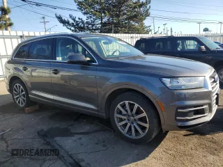 2019 Audi Q7 Premium Plus z VIN WA1LAAF73KD026327, wystawiony jako Copart lot #46642965 z przebiegiem 91 845 mil mil oraz Czysty tytuł • Clean title. Historia ofert i sprzedaży dostępna na DreamBid. Obrazek 4.