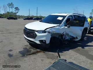 2021 Chevrolet Traverse RS with VIN 1GNERJKWXMJ266698, listed as a IAAI auction lot 41781041 with 22,060 mi miles. Bid and sale history available at carsss.com. Image 2.