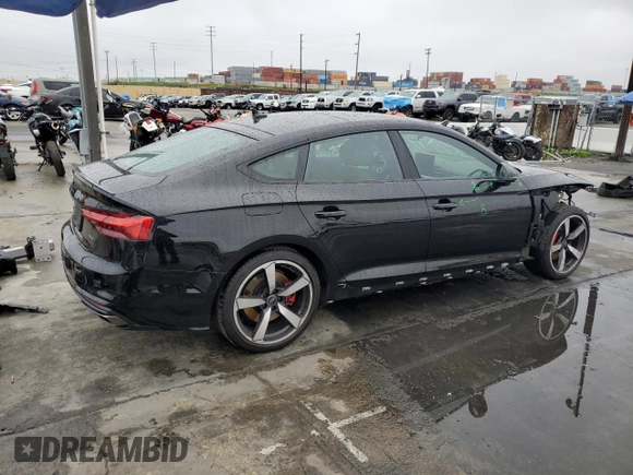 2023 Audi A5 Sportback S line Premium Plus z VIN WAUFACF51PA066103, wystawiony jako Copart lot #50903395 z przebiegiem 3 497 mil mil oraz Szkoda całkowita • Salvage title. Historia ofert i sprzedaży dostępna na DreamBid. Obrazek 3.