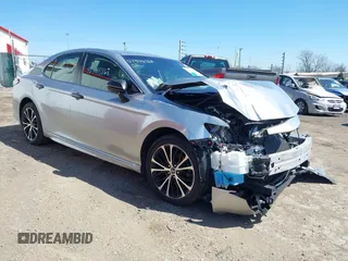 2018 Toyota Camry LE with VIN JTNB11HK5J3024114, listed as a IAAI auction lot 41922818 with 96,348 mi miles. Bid and sale history available at carsss.com. Image 1.