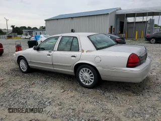 2008 Mercury Grand Marquis LS z VIN 2MEFM75V78X661791, wystawiony jako Copart lot #58512195 z przebiegiem 181 800 mil mil oraz Szkoda całkowita • Salvage title. Historia ofert i sprzedaży dostępna na DreamBid. Obrazek 2.