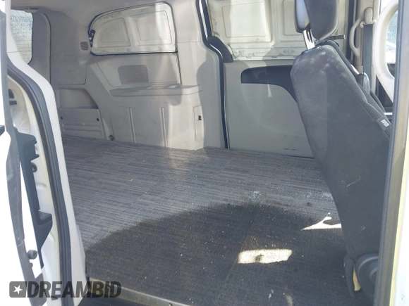 2014 Ram Cargo Van Tradesman with VIN 2C4JRGAGXER372764, listed as a IAAI auction lot 41753733 with 160,689 mi miles. Bid and sale history available at carsss.com. Image 8.