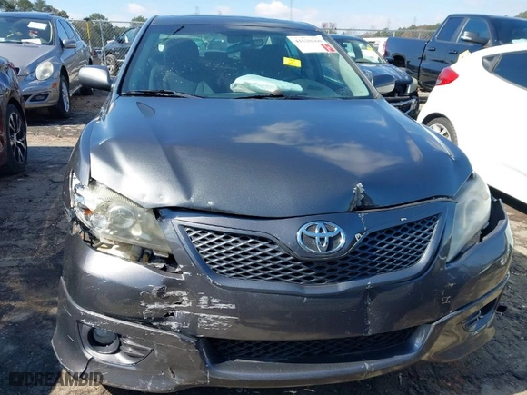 2011 Toyota Camry LE with VIN 4T1BF3EK2BU226258, listed as a IAAI auction lot 41620360 with 189,663 mi miles. Bid and sale history available at carsss.com. Image 12.