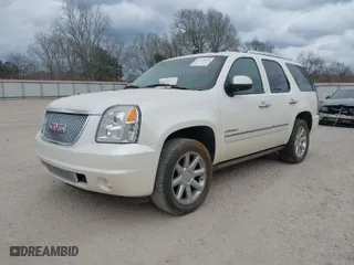 2012 GMC Yukon Denali with VIN 1GKS1EEF2CR315077, listed as a IAAI auction lot 41470831 with 182,268 mi miles. Bid and sale history available at carsss.com. Image 6.
