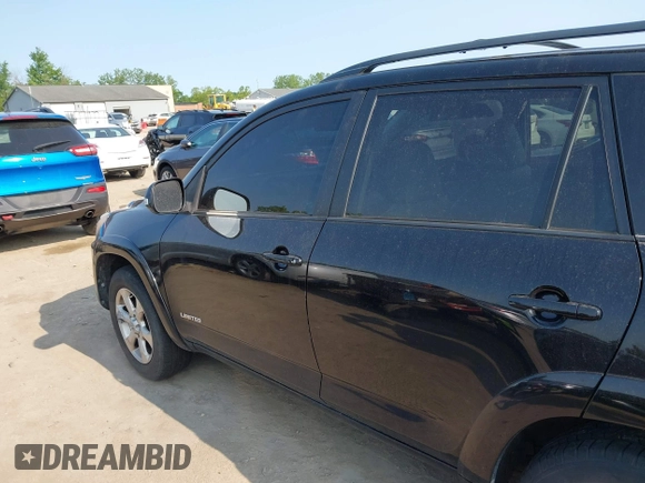 2009 Toyota RAV4 z VIN 2T3ZF31VX9W001179, wystawiony jako IAAI lot #42393166 z przebiegiem 152 751 mil mil oraz . Historia ofert i sprzedaży dostępna na DreamBid. Obrazek 14.