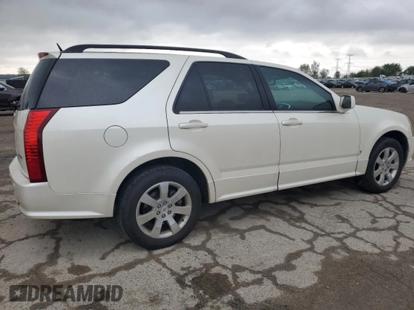 2008 Cadillac SRX RWD z VIN 1GYEE637680190217, wystawiony jako Copart lot #55169515 z przebiegiem 106 101 mil mil oraz Szkoda całkowita • Salvage title. Historia ofert i sprzedaży dostępna na DreamBid. Obrazek 3.