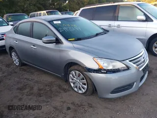 2014 Nissan Sentra S with VIN 3N1AB7AP4EL670019, listed as a IAAI auction lot 40516510 with Not Provided miles. Bid and sale history available at carsss.com. Image 1.