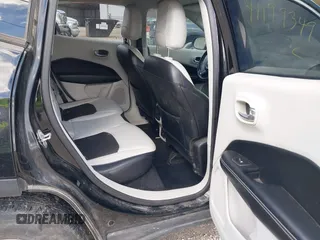 2017 Jeep Compass Latitude with VIN 3C4NJDBB6HT666092, listed as a IAAI auction lot 41199349 with 101,190 mi miles. Bid and sale history available at carsss.com. Image 8.