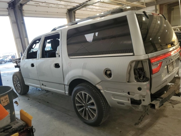 2017 Lincoln Navigator L Select with VIN 5LMJJ3JT4HEL10915, listed as a Copart auction lot 87046114 with 107,446 mi miles and Salvage Title. Bid and sale history available at carsss.com. Image 2.