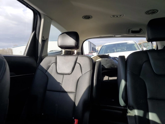 2022 Kia Telluride EX with VIN 5XYP3DHC3NG297116, listed as a Copart auction lot 55829925 with 39,642 mi miles and Salvage Title. Bid and sale history available at carsss.com. Image 10.