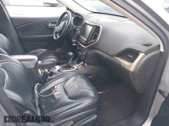 2016 Jeep Cherokee Limited with VIN 1C4PJMDB8GW151903, listed as a IAAI auction lot 42359124 with 249,984 mi miles and . Bid and sale history available at DreamBid. Image 5.