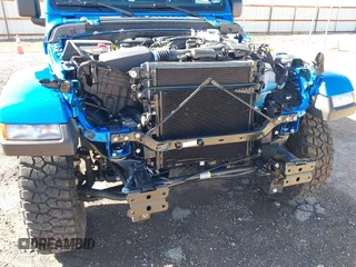 2024 Jeep Gladiator Willys z VIN 1C6HJTAG0RL123040, wystawiony jako IAAI lot #41849222 z przebiegiem 14 989 mil mil oraz . Historia ofert i sprzedaży dostępna na DreamBid. Obrazek 6.