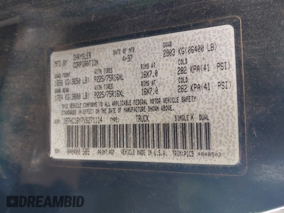 1997 Dodge 1500 z VIN 1B7HC16Y7VS271114, wystawiony jako IAAI lot #41929789 z przebiegiem 176 504 mil mil oraz . Historia ofert i sprzedaży dostępna na DreamBid. Obrazek 9.