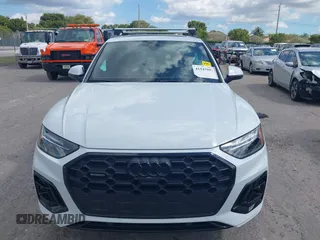 2024 Audi Q5 S line Premium Plus with VIN WA1EAAFY8R2134448, listed as a IAAI auction lot 41547957 with 3,964 mi miles. Bid and sale history available at carsss.com. Image 11.