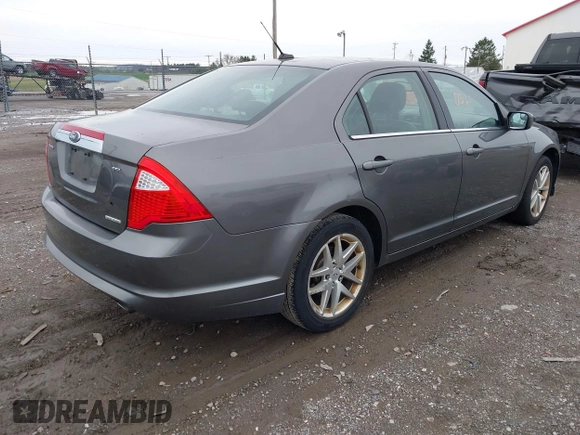 2011 Ford Fusion SEL with VIN 3FAHP0JG1BR115127, listed as a IAAI auction lot 41930531 with 183,512 mi miles. Bid and sale history available at carsss.com. Image 4.