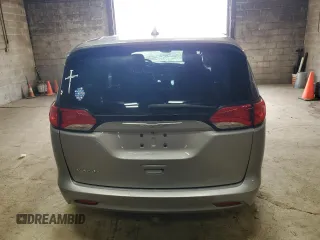 2017 Chrysler Pacifica Touring with VIN 2C4RC1DG7HR620969, listed as a Copart auction lot 53230055 with 185,754 mi miles and Salvage Title. Bid and sale history available at DreamBid. Image 6.