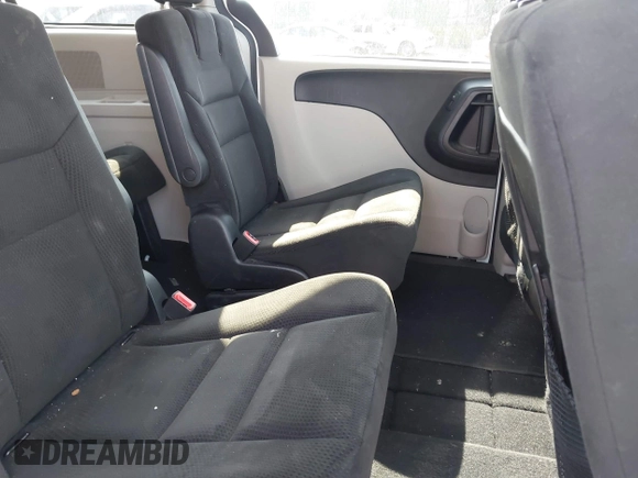 2016 Dodge Grand Caravan SXT with VIN 2C4RDGCG5GR275876, listed as a IAAI auction lot 42121344 with 140,652 mi miles. Bid and sale history available at carsss.com. Image 8.