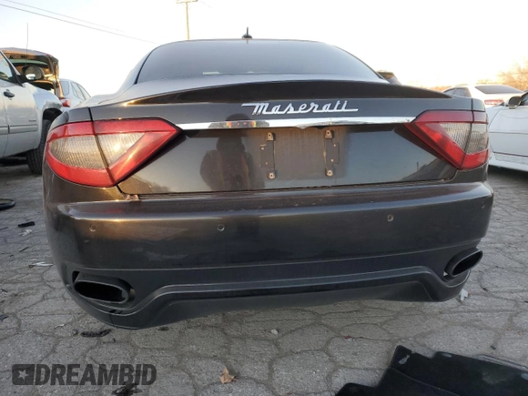 2013 Maserati GranTurismo Sport with VIN ZAM45VLA7D0073260, listed as a Copart auction lot 85929914 with 74,045 mi miles and Salvage title. Bid and sale history available at DreamBid. Image 6.