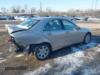 2005 Mercedes-Benz C 240 with VIN WDBRF81J85F673746, listed as a IAAI auction lot 41426506 with 141,346 mi miles and . Bid and sale history available at DreamBid. Image 4.