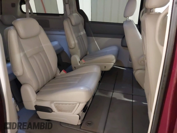 2009 Chrysler Town & Country Touring with VIN 2A8HR54129R622684, listed as a IAAI auction lot 41708019 with 129,862 mi miles and . Bid and sale history available at DreamBid. Image 8.